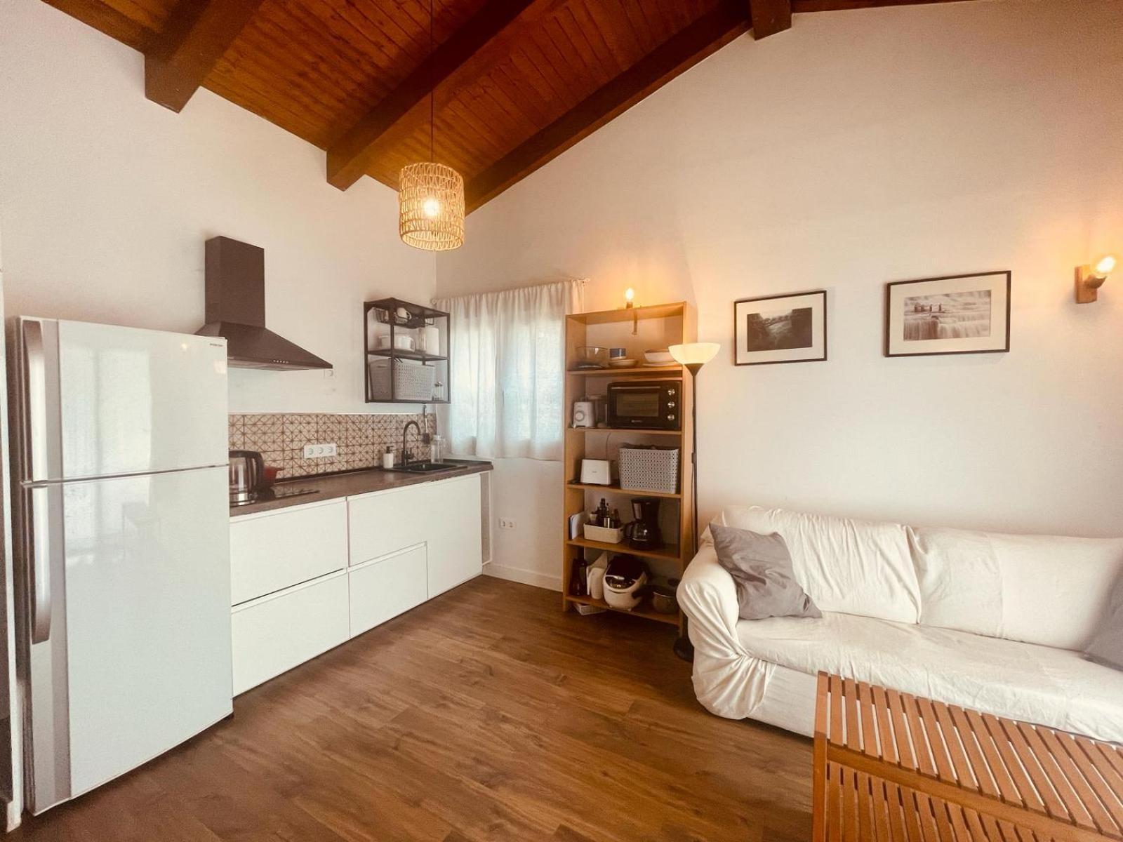 Casita Independiente Con Jardin Cercedilla Luaran gambar